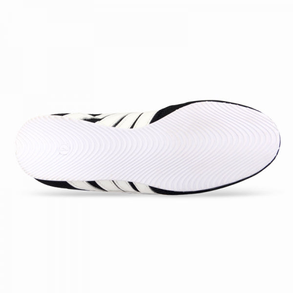 CLASSIC BOOT BLACK-WHITE. SIZES:1-6 *NEW*